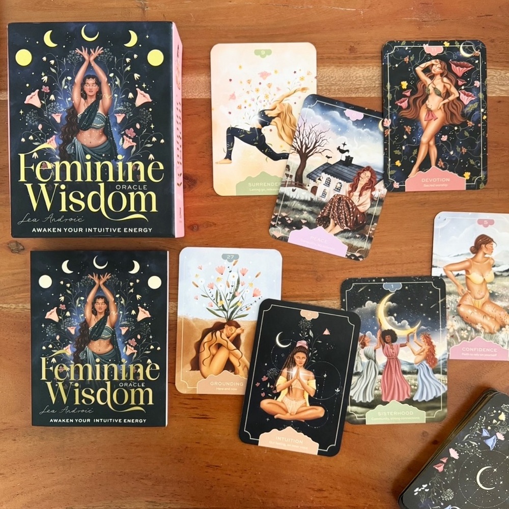 ✨SOLD✨Feminine Wisdom Oracle Deck
